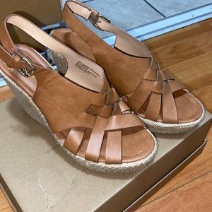 Heel wedges